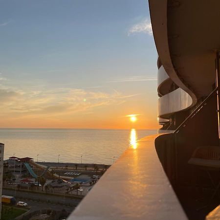 Orbi Residence Sea View Batoumi Extérieur photo